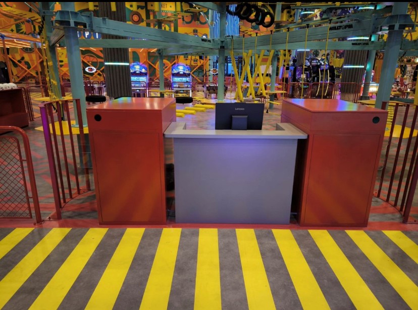 AIRE DE JEUX DU CENTRE DE JEUX SYSTÈME DE TOURNOIS À DEMI-HAUTEUR